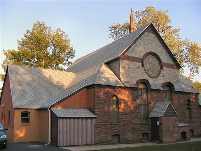 Asphalt shingle roof