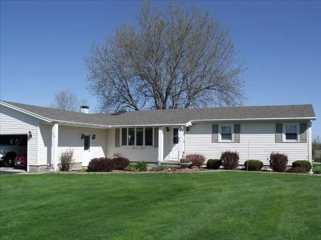 Completed asphalt-shingle roofing project in the Rochester area - Project 7
